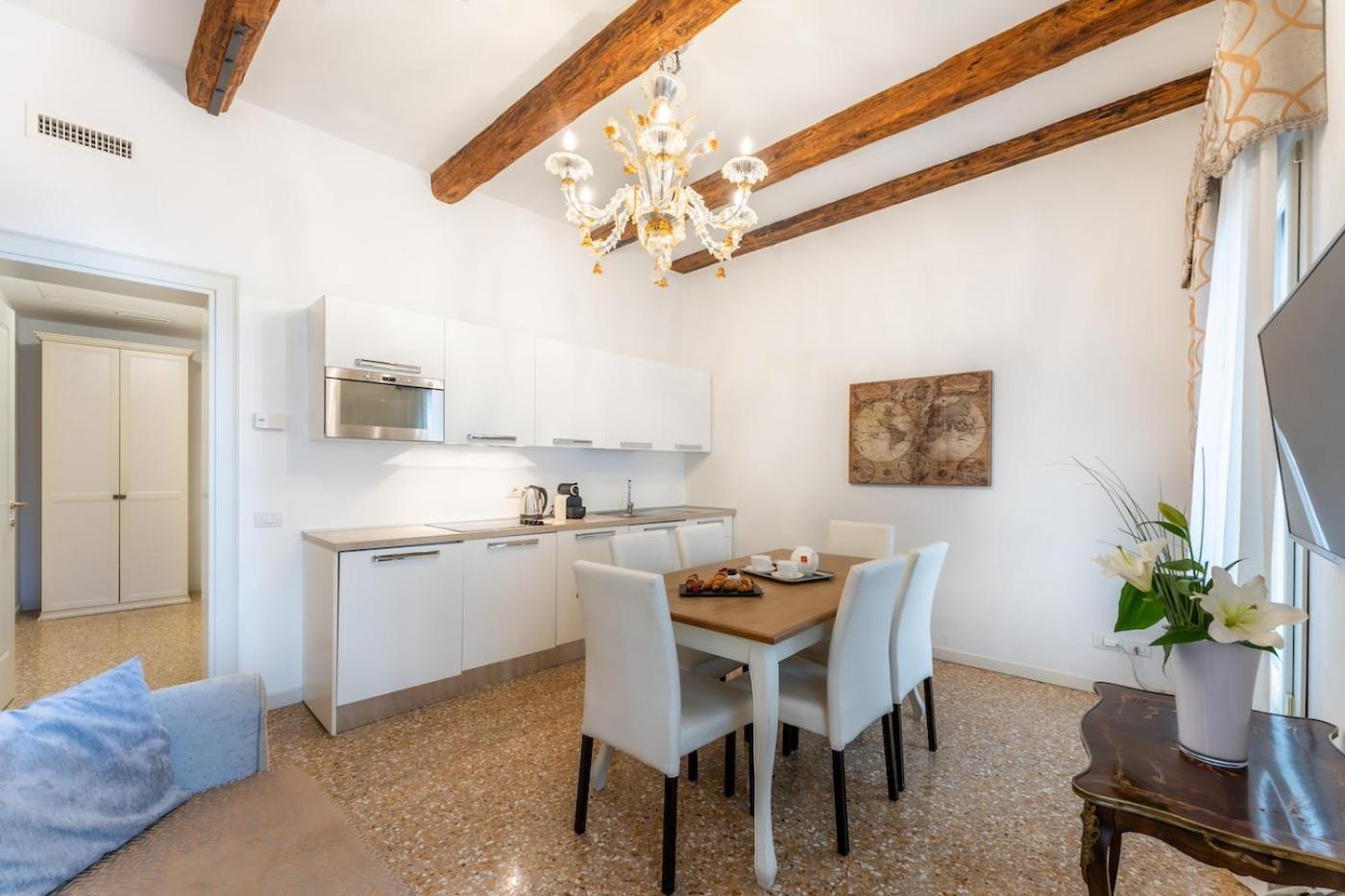 San Teodoro Palace - Luxury Apartments Βενετία Εξωτερικό φωτογραφία