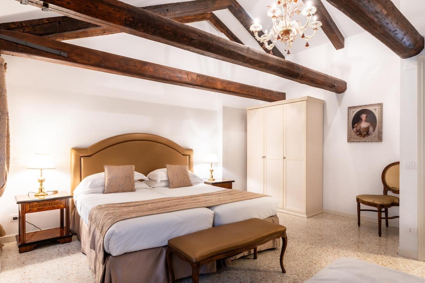 San Teodoro Palace - Luxury Apartments Βενετία Εξωτερικό φωτογραφία