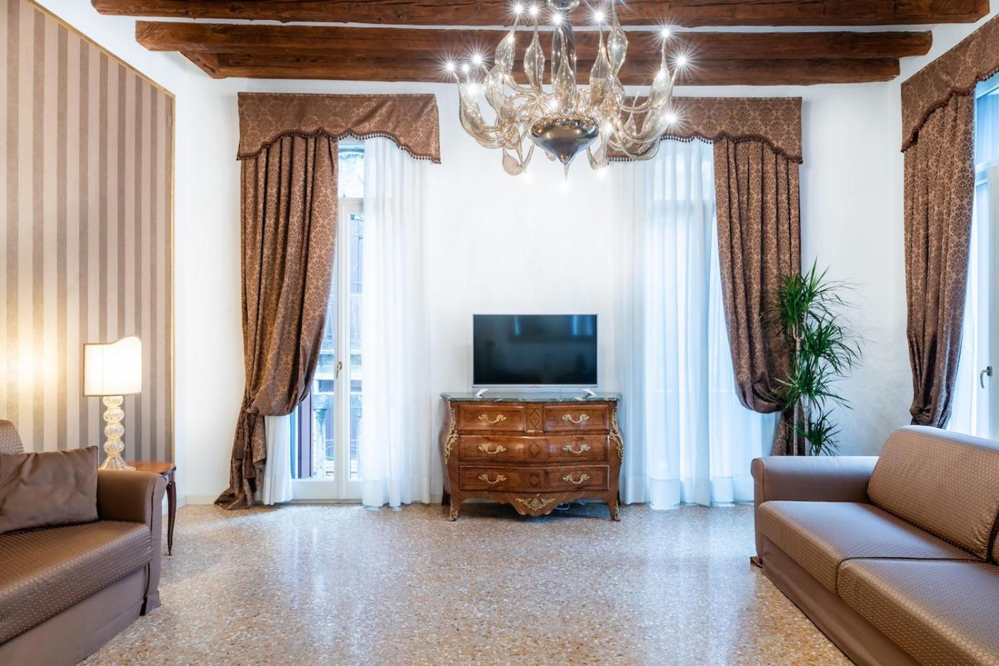 San Teodoro Palace - Luxury Apartments Βενετία Εξωτερικό φωτογραφία