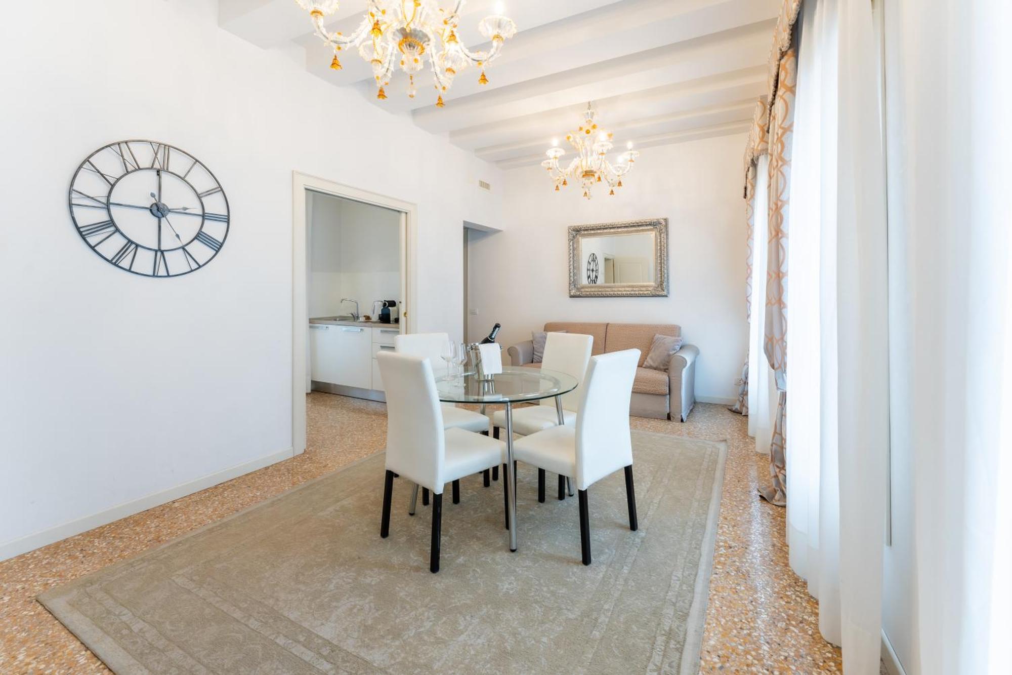 San Teodoro Palace - Luxury Apartments Βενετία Εξωτερικό φωτογραφία
